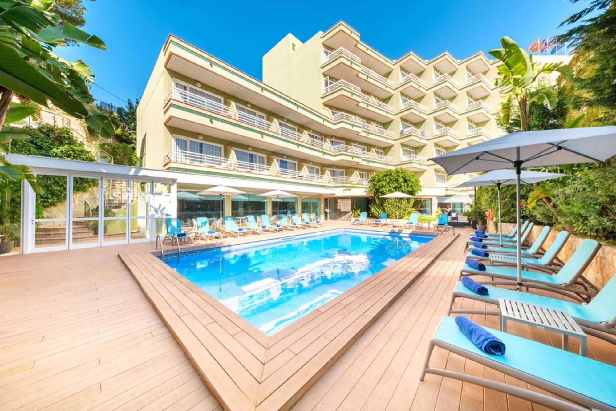 Hotel Agua Beach "Adults Only" Palma Nova  Exterior photo